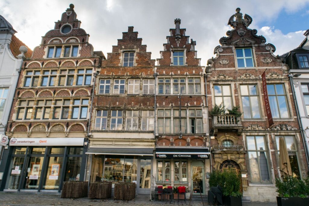 Ghent in One Day: Ghent Square