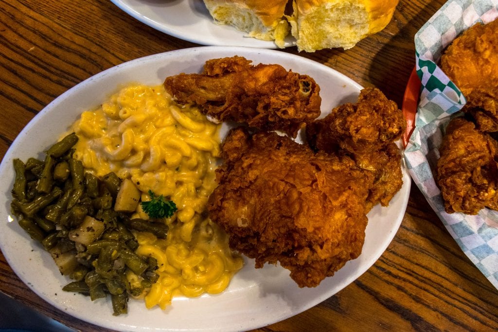 3 Days in New Orleans Itinerary: Willie Mae's Fried Chicken