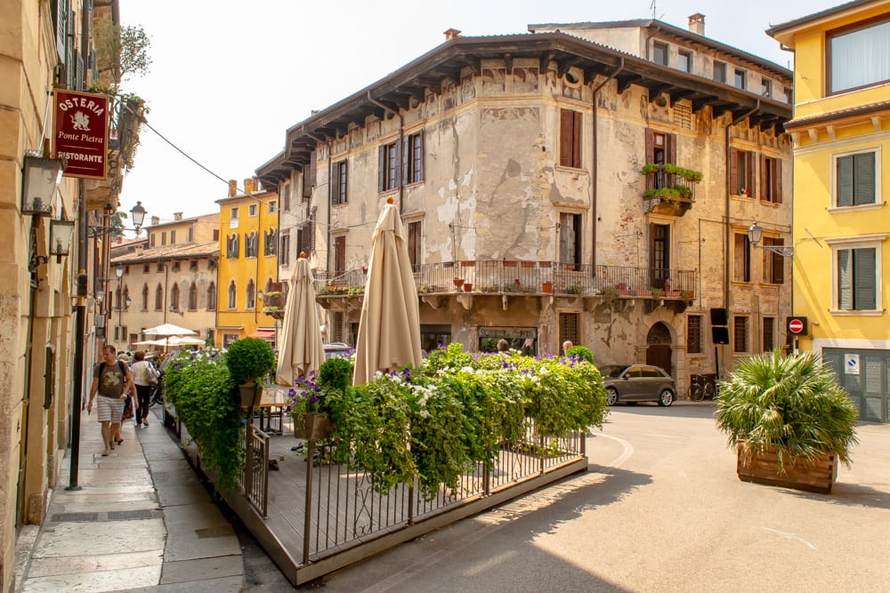 Best Things to Do in Verona: Square