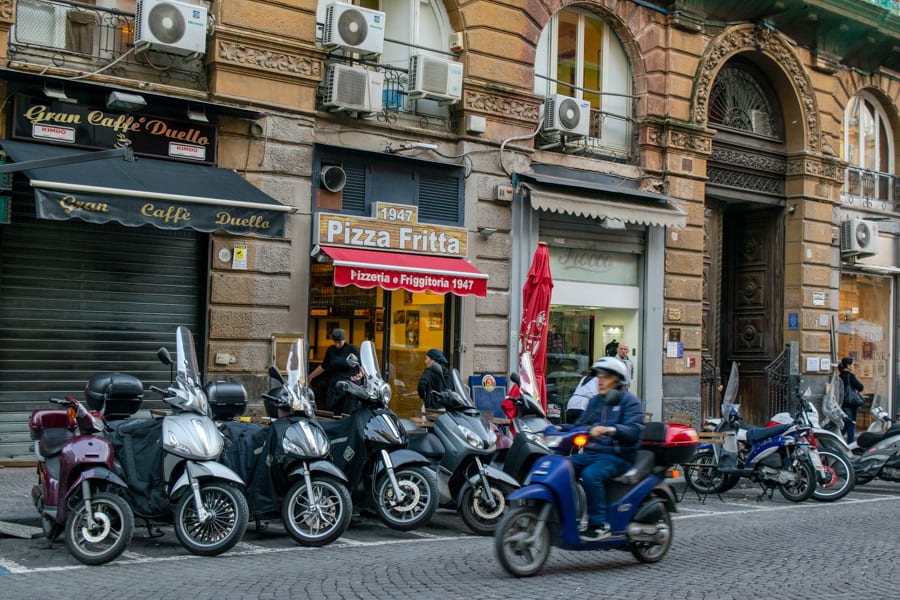 Naples Pizza Tour: Streets of Naples