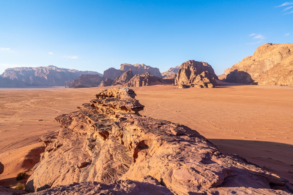 rock formations in wadi rum jeep tour jordan